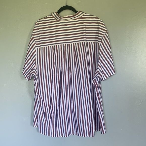 King Size Double Front Pocket Button Down Shirt - Picture 4 of 5